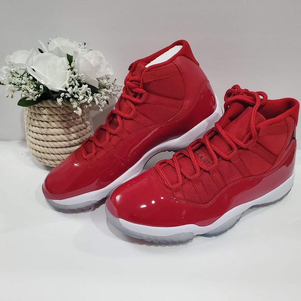 AIR JORDAN 11 RETRO “Win like 96”